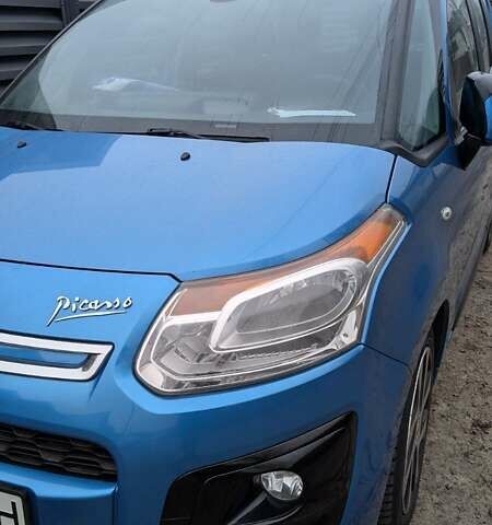 Синий Ситроен С3 Пикассо, объемом двигателя 1.56 л и пробегом 121 тыс. км за 8800 $, фото 1 на Automoto.ua