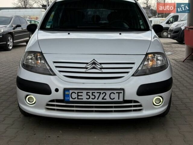 Белый Ситроен С3, объемом двигателя 1.4 л и пробегом 299 тыс. км за 3100 $, фото 1 на Automoto.ua