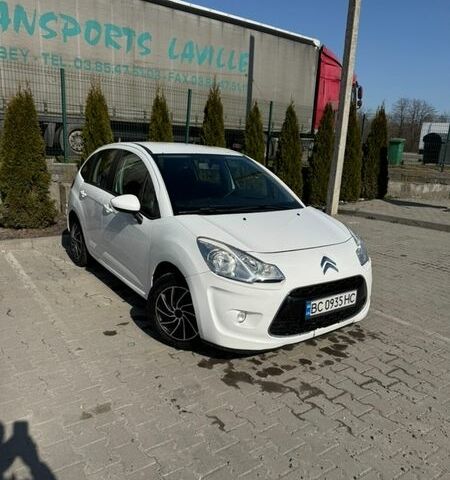 Белый Ситроен С3, объемом двигателя 1.4 л и пробегом 288 тыс. км за 4900 $, фото 1 на Automoto.ua