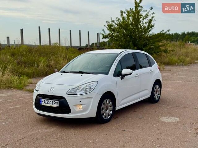 Белый Ситроен С3, объемом двигателя 1.4 л и пробегом 116 тыс. км за 6200 $, фото 1 на Automoto.ua