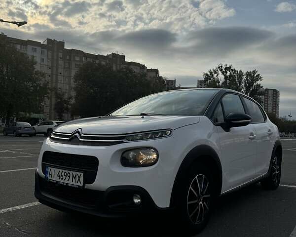 Белый Ситроен С3, объемом двигателя 1.2 л и пробегом 115 тыс. км за 8500 $, фото 1 на Automoto.ua