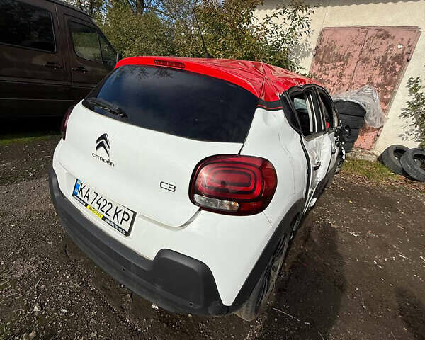 Сітроен С3 2018 у Івано-Франківську на Automoto.ua Білий Сітроен С3, об'ємом двигуна 1.2 л та пробігом 99 тис. км за 4000 $, фото 1 на Automoto.ua