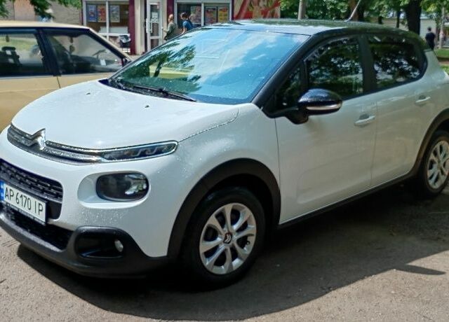 Белый Ситроен С3, объемом двигателя 1.2 л и пробегом 79 тыс. км за 9800 $, фото 1 на Automoto.ua