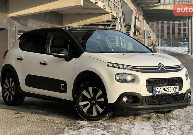 Белый Ситроен С3, объемом двигателя 1.2 л и пробегом 92 тыс. км за 12300 $, фото 1 на Automoto.ua