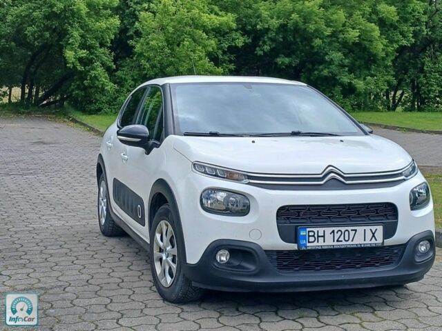 Белый Ситроен С3, объемом двигателя 1.2 л и пробегом 68 тыс. км за 8900 $, фото 1 на Automoto.ua