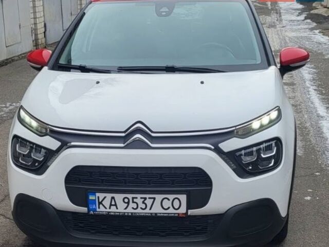 Белый Ситроен С3, объемом двигателя 1.2 л и пробегом 10 тыс. км за 12000 $, фото 1 на Automoto.ua