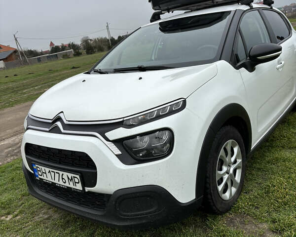 Белый Ситроен С3, объемом двигателя 1.2 л и пробегом 115 тыс. км за 8500 $, фото 1 на Automoto.ua