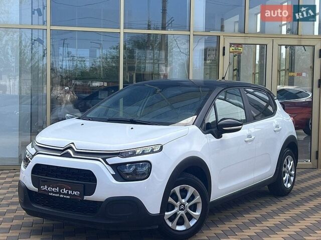 Белый Ситроен С3, объемом двигателя 1.2 л и пробегом 105 тыс. км за 9499 $, фото 1 на Automoto.ua
