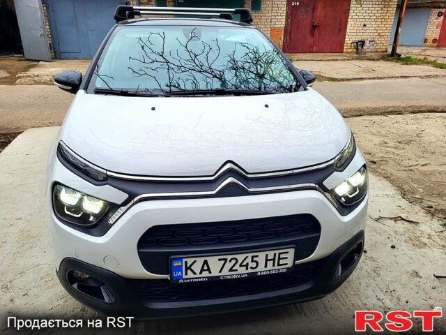Белый Ситроен С3, объемом двигателя 1.2 л и пробегом 15 тыс. км за 17200 $, фото 1 на Automoto.ua