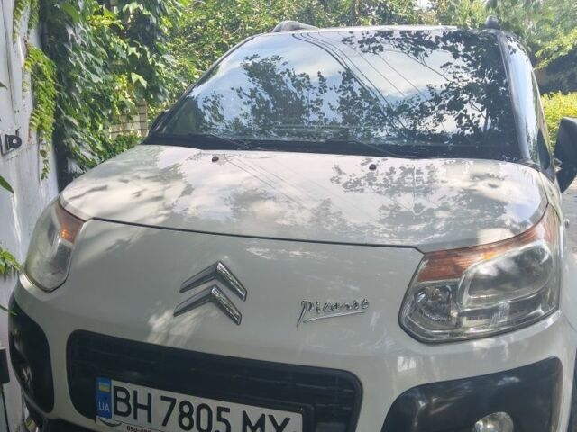 Білий Сітроен С3, об'ємом двигуна 1.6 л та пробігом 125 тис. км за 6000 $, фото 1 на Automoto.ua