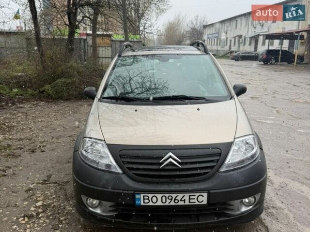 Бежевий Сітроен С3, об'ємом двигуна 1.6 л та пробігом 261 тис. км за 3999 $, фото 1 на Automoto.ua