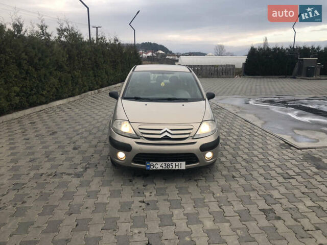 Бежевый Ситроен С3, объемом двигателя 1.36 л и пробегом 200 тыс. км за 2850 $, фото 1 на Automoto.ua