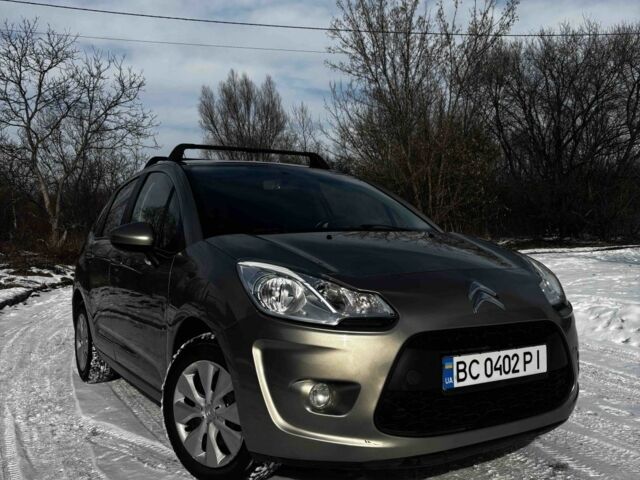 Бежевый Ситроен С3, объемом двигателя 1.4 л и пробегом 140 тыс. км за 5450 $, фото 1 на Automoto.ua