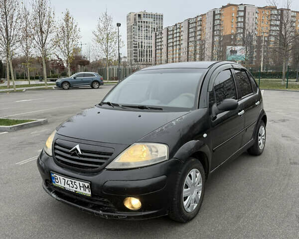 Чорний Сітроен С3, об'ємом двигуна 1.4 л та пробігом 250 тис. км за 2750 $, фото 1 на Automoto.ua