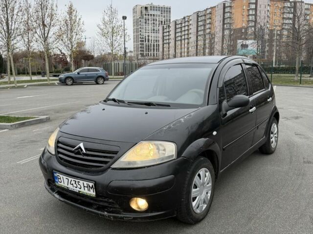 Чорний Сітроен С3, об'ємом двигуна 1.4 л та пробігом 250 тис. км за 2750 $, фото 1 на Automoto.ua