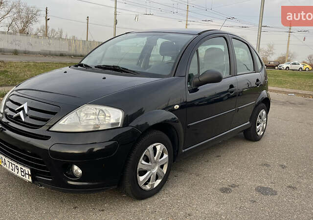 Чорний Сітроен С3, об'ємом двигуна 1.12 л та пробігом 65 тис. км за 4250 $, фото 1 на Automoto.ua