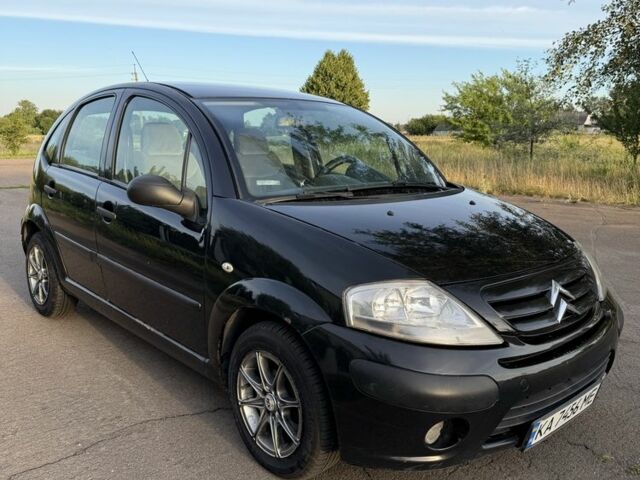 Чорний Сітроен С3, об'ємом двигуна 1.4 л та пробігом 400 тис. км за 2800 $, фото 1 на Automoto.ua
