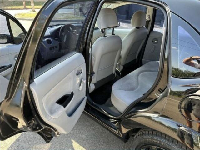 Чорний Сітроен С3, об'ємом двигуна 1.4 л та пробігом 180 тис. км за 5500 $, фото 1 на Automoto.ua