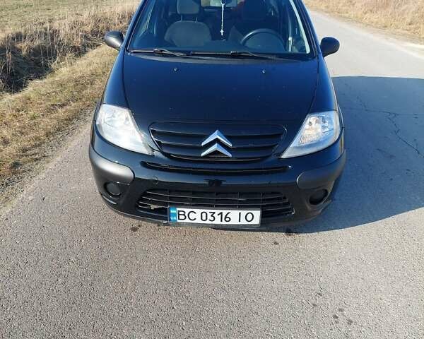 Черный Ситроен С3, объемом двигателя 1.4 л и пробегом 245 тыс. км за 4200 $, фото 1 на Automoto.ua