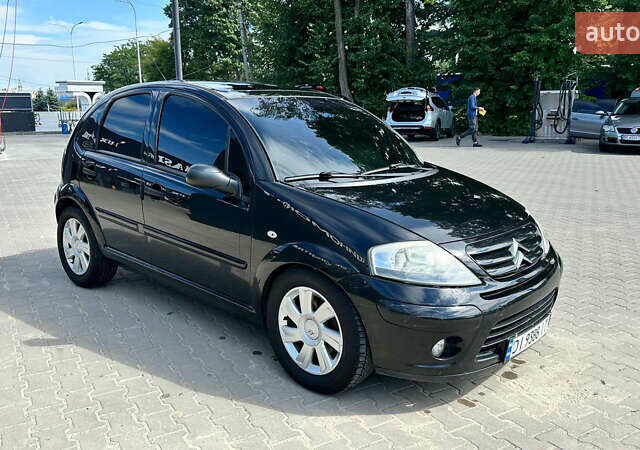 Черный Ситроен С3, объемом двигателя 1.6 л и пробегом 239 тыс. км за 3499 $, фото 1 на Automoto.ua