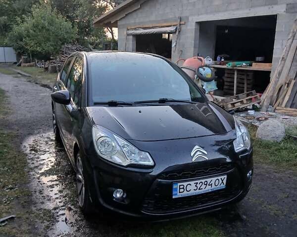 Чорний Сітроен С3, об'ємом двигуна 1.4 л та пробігом 150 тис. км за 5800 $, фото 1 на Automoto.ua