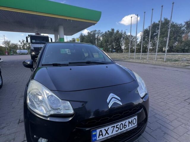 Чорний Сітроен С3, об'ємом двигуна 1.4 л та пробігом 282 тис. км за 4900 $, фото 1 на Automoto.ua