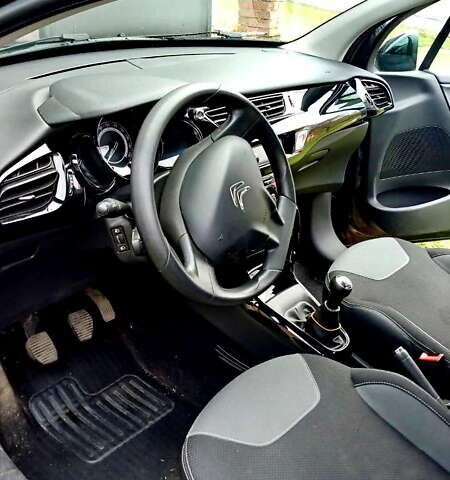 Чорний Сітроен С3, об'ємом двигуна 1 л та пробігом 98 тис. км за 5500 $, фото 1 на Automoto.ua