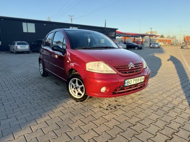 Красный Ситроен С3, объемом двигателя 1.4 л и пробегом 270 тыс. км за 3000 $, фото 1 на Automoto.ua