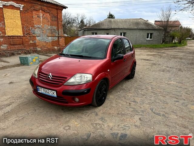 Красный Ситроен С3, объемом двигателя 1.4 л и пробегом 200 тыс. км за 2350 $, фото 1 на Automoto.ua