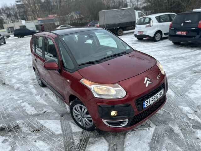 Червоний Сітроен С3, об'ємом двигуна 1.4 л та пробігом 213 тис. км за 4700 $, фото 1 на Automoto.ua