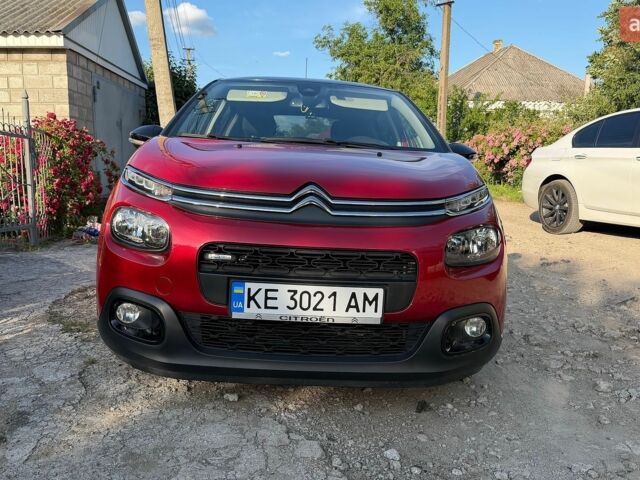 Красный Ситроен С3, объемом двигателя 1.2 л и пробегом 95 тыс. км за 11000 $, фото 1 на Automoto.ua