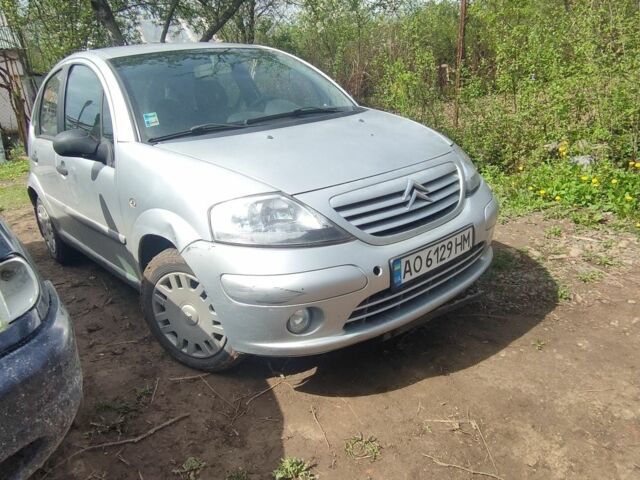 Серый Ситроен С3, объемом двигателя 1.4 л и пробегом 220 тыс. км за 2300 $, фото 1 на Automoto.ua