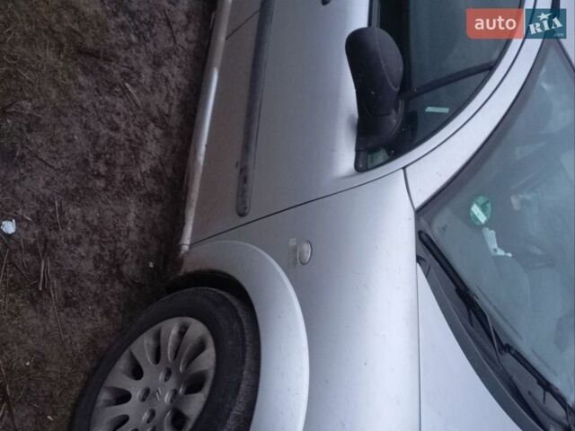 Сірий Сітроен С3, об'ємом двигуна 1.12 л та пробігом 223 тис. км за 1900 $, фото 1 на Automoto.ua