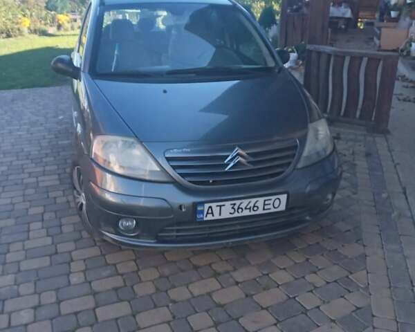 Ситроен С3 2004 в Коломые на Automoto.ua Серый Ситроен С3, объемом двигателя 1.4 л и пробегом 150 тыс. км за 3300 $, фото 1 на Automoto.ua