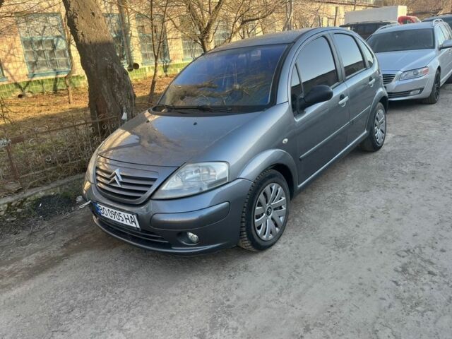 Серый Ситроен С3, объемом двигателя 1.4 л и пробегом 240 тыс. км за 3500 $, фото 1 на Automoto.ua