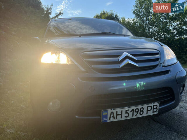 Сірий Сітроен С3, об'ємом двигуна 1.56 л та пробігом 270 тис. км за 3600 $, фото 1 на Automoto.ua