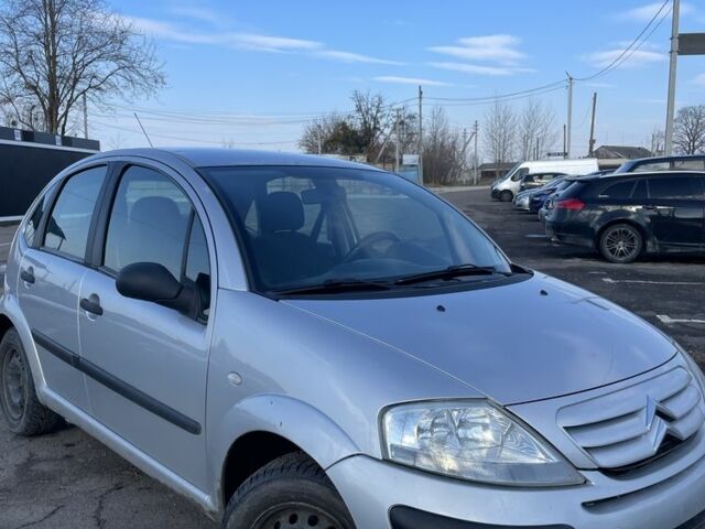 Серый Ситроен С3, объемом двигателя 1.4 л и пробегом 280 тыс. км за 3550 $, фото 1 на Automoto.ua