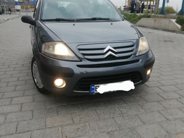 Ситроен С3 2007 в Ровно на Automoto.ua Серый Ситроен С3, объемом двигателя 1.4 л и пробегом 234 тыс. км за 4100 $, фото 1 на Automoto.ua