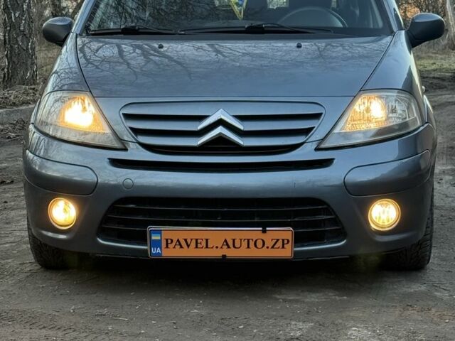 Серый Ситроен С3, объемом двигателя 1.4 л и пробегом 211 тыс. км за 4350 $, фото 1 на Automoto.ua