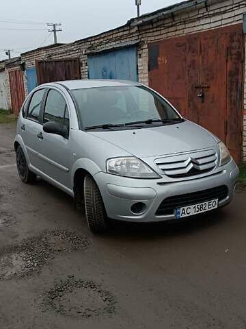 Сірий Сітроен С3, об'ємом двигуна 1.1 л та пробігом 140 тис. км за 3200 $, фото 1 на Automoto.ua