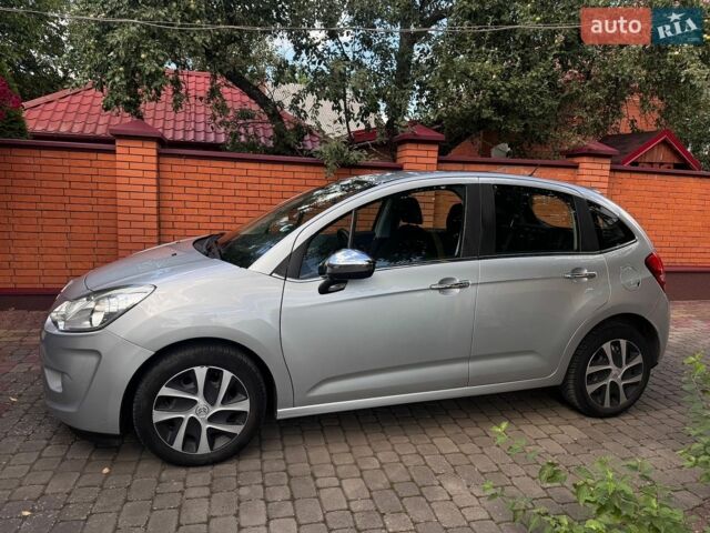 Сірий Сітроен С3, об'ємом двигуна 1.4 л та пробігом 236 тис. км за 7000 $, фото 1 на Automoto.ua