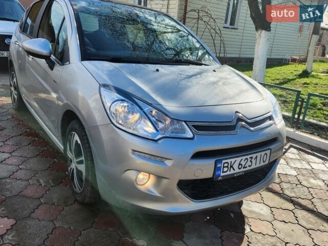 Серый Ситроен С3, объемом двигателя 1.2 л и пробегом 56 тыс. км за 7000 $, фото 1 на Automoto.ua