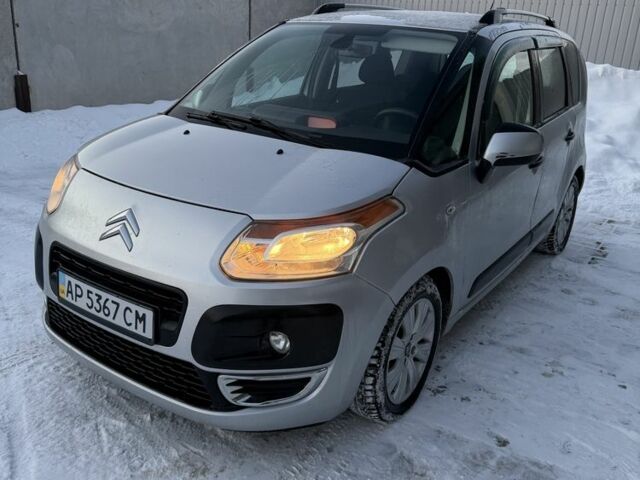 Серый Ситроен С3, объемом двигателя 1.6 л и пробегом 171 тыс. км за 4800 $, фото 1 на Automoto.ua