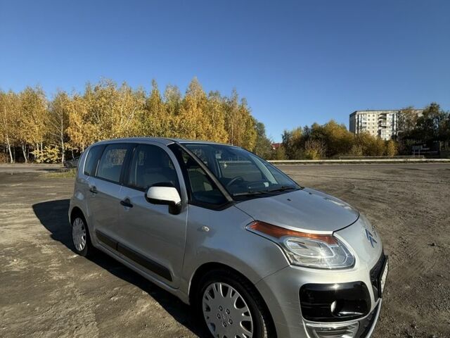 Ситроен С3 2012 в Новорад-Волынском на Automoto.ua Серый Ситроен С3, объемом двигателя 1.6 л и пробегом 280 тыс. км за 4800 $, фото 1 на Automoto.ua