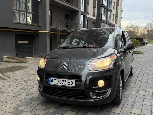 Серый Ситроен С3, объемом двигателя 1.6 л и пробегом 101 тыс. км за 6500 $, фото 1 на Automoto.ua