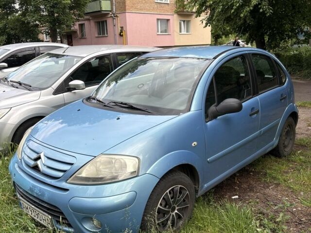 Синій Сітроен С3, об'ємом двигуна 1.4 л та пробігом 250 тис. км за 3200 $, фото 1 на Automoto.ua