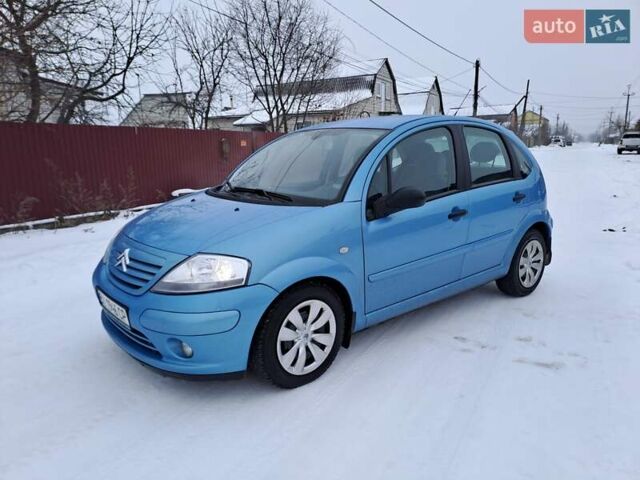 Синий Ситроен С3, объемом двигателя 1.36 л и пробегом 160 тыс. км за 4000 $, фото 1 на Automoto.ua
