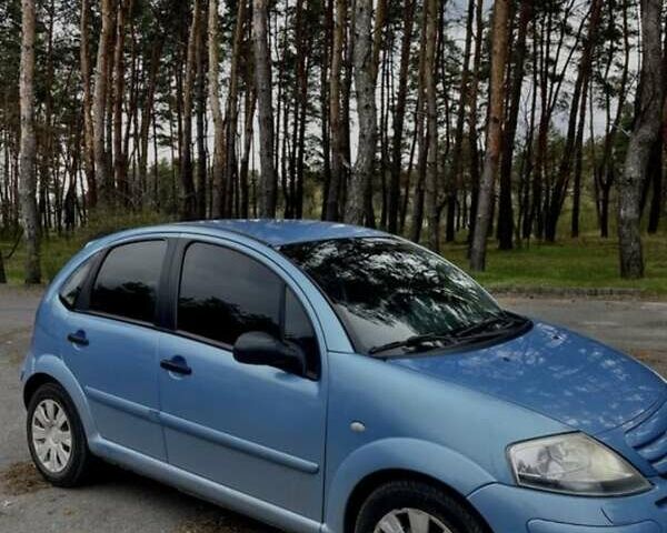 Синий Ситроен С3, объемом двигателя 1.4 л и пробегом 235 тыс. км за 4800 $, фото 1 на Automoto.ua