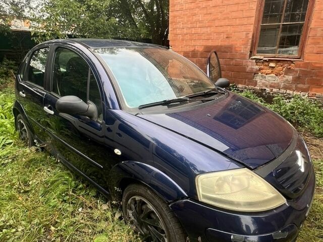 Синий Ситроен С3, объемом двигателя 1.36 л и пробегом 250 тыс. км за 1800 $, фото 1 на Automoto.ua