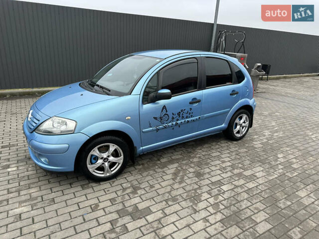 Синий Ситроен С3, объемом двигателя 1.4 л и пробегом 163 тыс. км за 5400 $, фото 1 на Automoto.ua